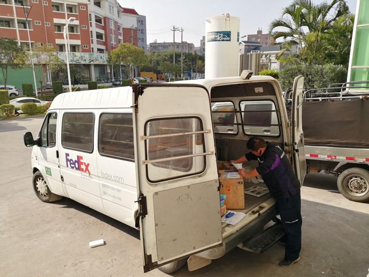 TOB-CP60 dan material lainnya dikirimkan oleh FedEx